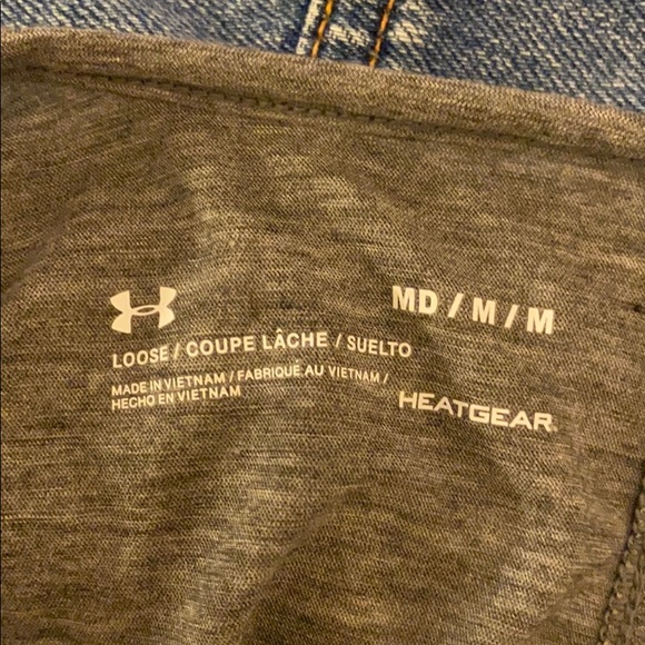 Under Armor Workout Top - Picture 5 of 5